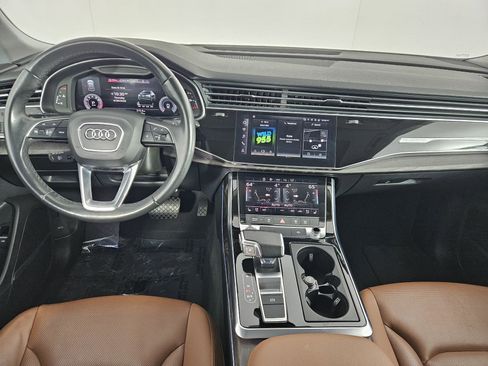 Certified 2022 Audi Q8 Premium Plus AWD/4WD image 32