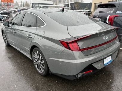 Used 2022 Hyundai Sonata Limited w/ Winter Weather Package