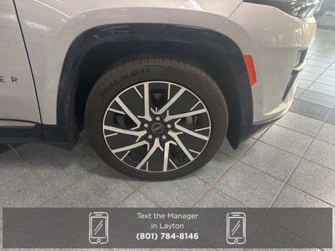 New 2025 Jeep Wagoneer S Limited image 10