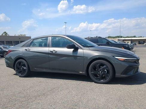 New 2026 Hyundai Elantra Sport FWD image 2