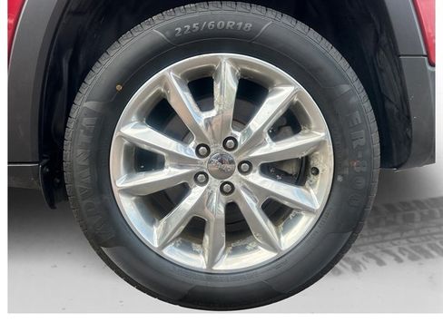 Used 2017 Jeep Cherokee Limited AWD/4WD image 17