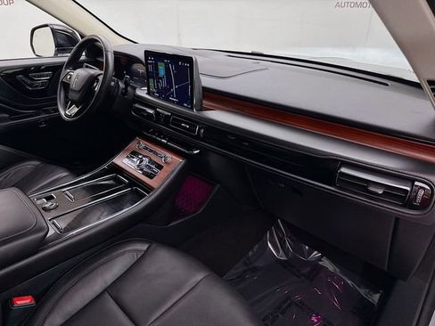 Used 2023 Lincoln Aviator Reserve w/ Equipment Group 201A image 32