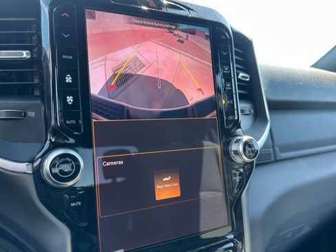 Used 2025 RAM 2500 Big Horn image 28