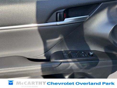 Used 2024 Toyota Camry XLE w/ Navigation Package image 18