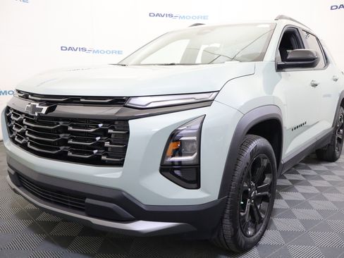 New 2026 Chevrolet Equinox LT w/ Midnight Edition image 11