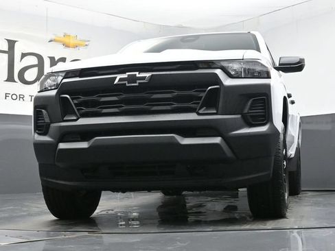 New 2026 Chevrolet Colorado W/T w/ WT Custom Package AWD/4WD image 34