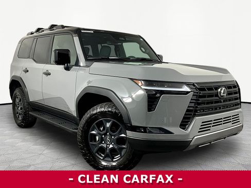 Used 2024 Lexus GX 550 AWD/4WD image 3