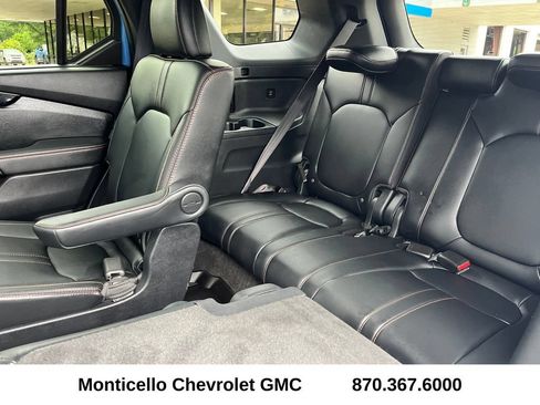 Used 2025 Honda Pilot TrailSport image 26