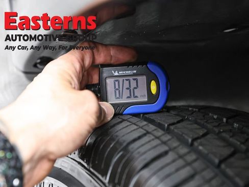 Used 2024 Jeep Compass Trailhawk AWD/4WD image 27