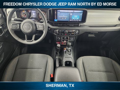Used 2025 Jeep Wrangler Unlimited Sport AWD/4WD image 18