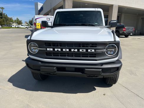 New 2026 Ford Bronco Big Bend AWD/4WD image 3