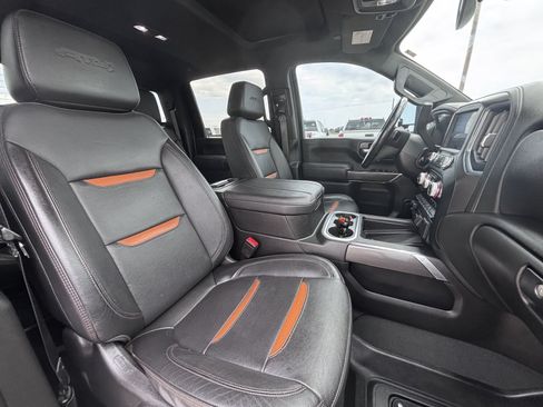 Used 2023 GMC Sierra 2500 AT4 w/ AT4 Preferred Package AWD/4WD image 17