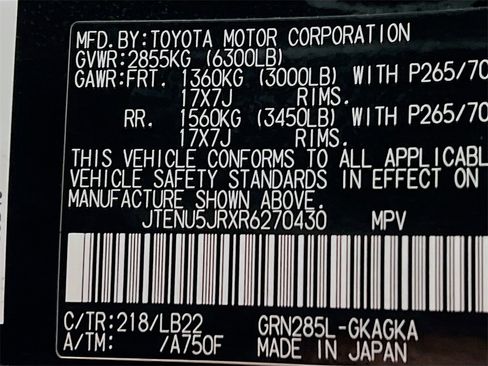 Certified 2024 Toyota 4Runner SR5 Premium image 33