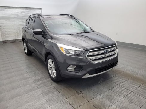 Used 2018 Ford Escape SE image 13
