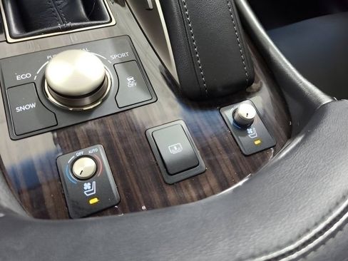 Used 2016 Lexus LS 460 AWD w/ Comfort Package image 35