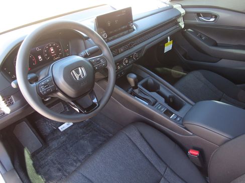 New 2025 Honda Accord LX image 13