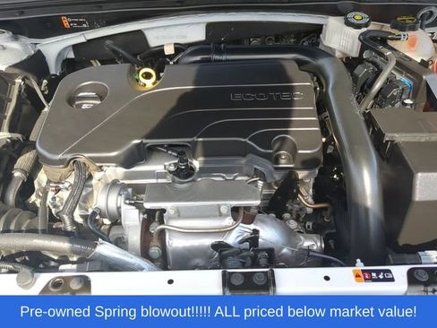 Used 2025 Chevrolet Malibu LT FWD image 47