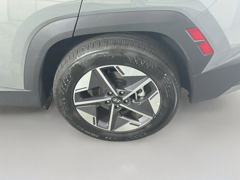 Used 2026 Hyundai Tucson SEL FWD image 11