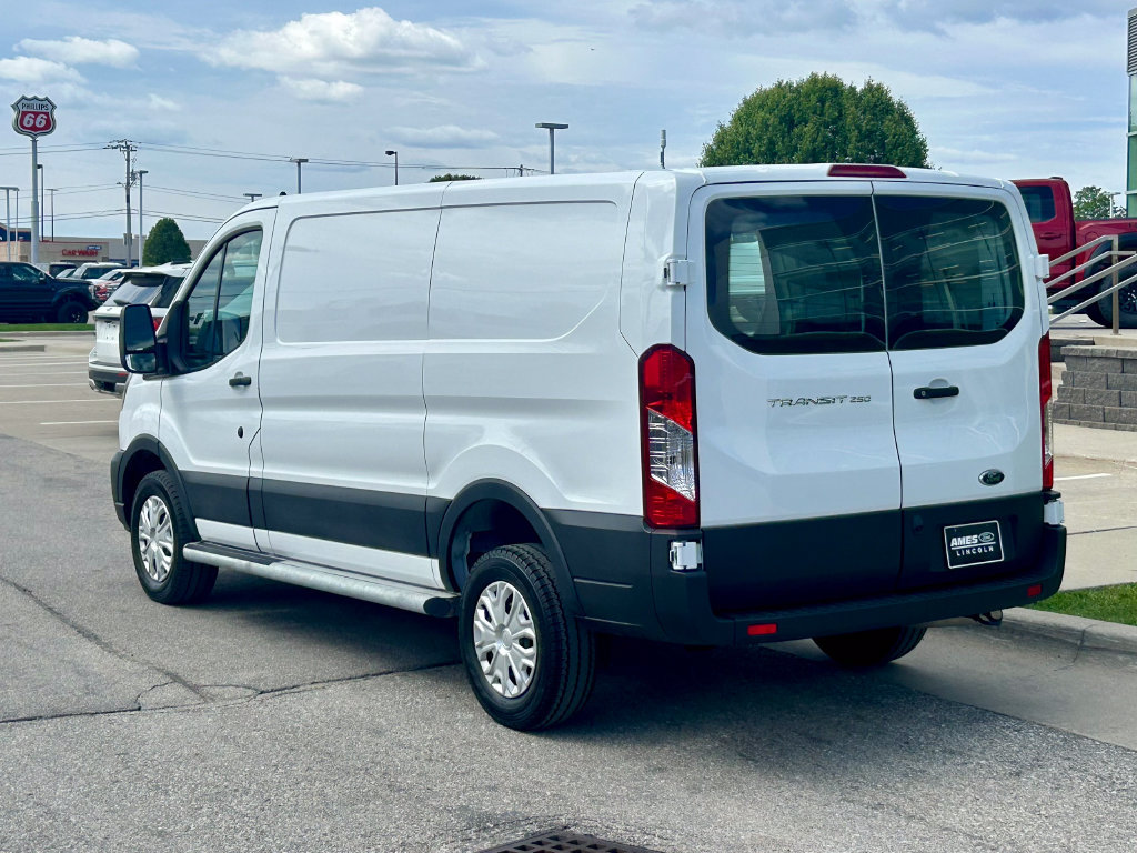 Used 2025 Ford Transit 250 Low Roof w/ Exterior Upgrade Package RWD image 4