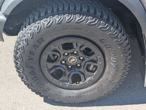 Certified 2023 Ford Bronco Wildtrak AWD/4WD image 14