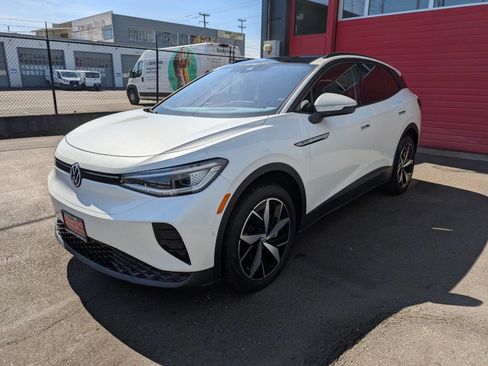 Used 2023 Volkswagen ID.4 Pro S image 6