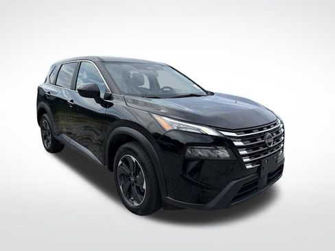 Used 2024 Nissan Rogue SV AWD/4WD image 18