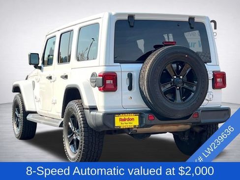 Used 2020 Jeep Wrangler Unlimited Sahara AWD/4WD image 4