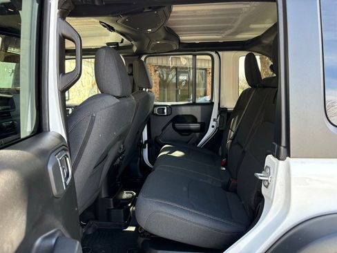 Used 2025 Jeep Wrangler Unlimited Sport S 4xe image 41