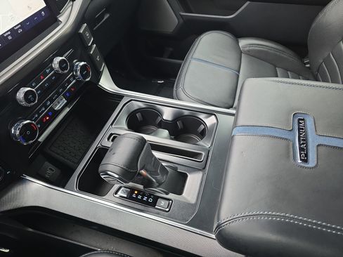 Used 2025 Ford F150 Platinum w/ FX4 Off-Road Package image 24