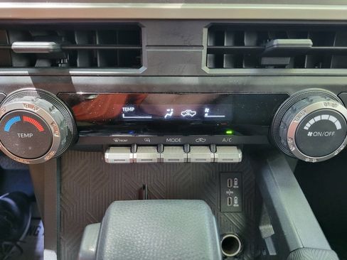 Used 2024 Toyota Tacoma SR5 RWD image 22