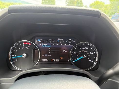 Used 2022 Ford F350 Lariat w/ Lariat Ultimate Package AWD/4WD image 28