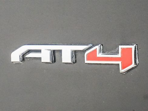 Used 2020 GMC Acadia AT4 image 30