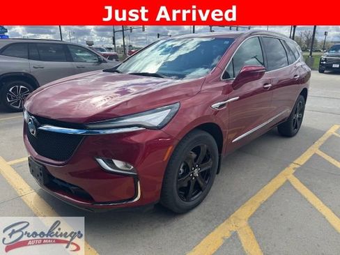 Used 2023 Buick Enclave Essence w/ Sport Touring Edition AWD/4WD image 1