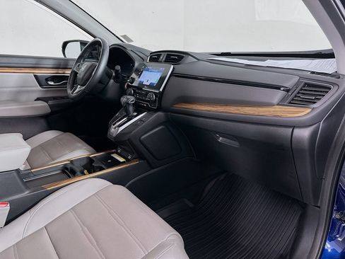 Certified 2020 Honda CR-V Touring image 31
