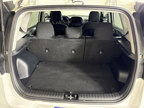 Used 2023 Kia Soul EX FWD image 34