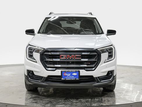 Used 2022 GMC Terrain AT4 w/ Infotainment Package II AWD/4WD image 10