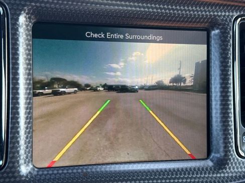 Used 2016 Dodge Challenger SRT Hellcat image 21