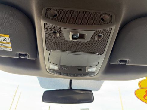 Used 2018 Ford F250 Lariat w/ Chrome Package image 33