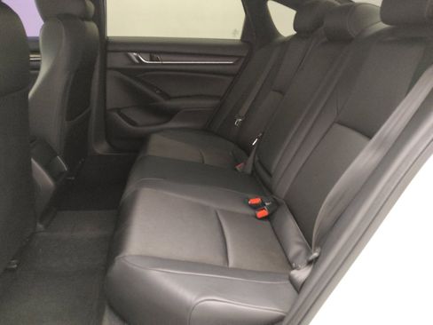 Used 2019 Honda Accord Sport image 18