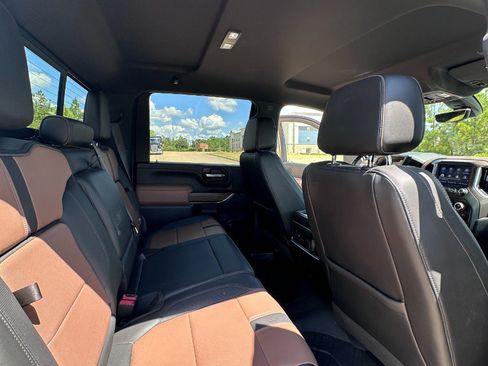 Used 2022 Chevrolet Silverado 3500 High Country AWD/4WD image 21