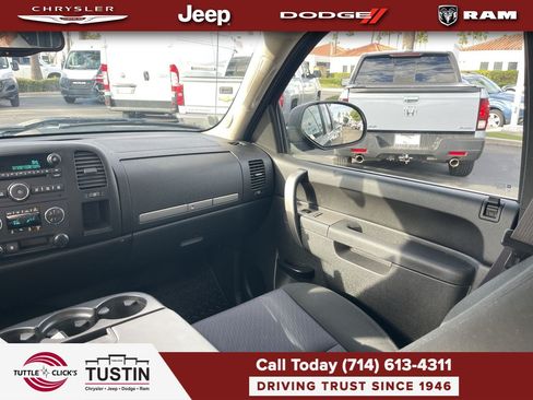 Used 2011 GMC Sierra 1500 SLE w/ Power Tech Package RWD image 3