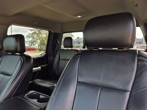 Used 2020 Ford F250 Lariat w/ Lariat Value Package image 16