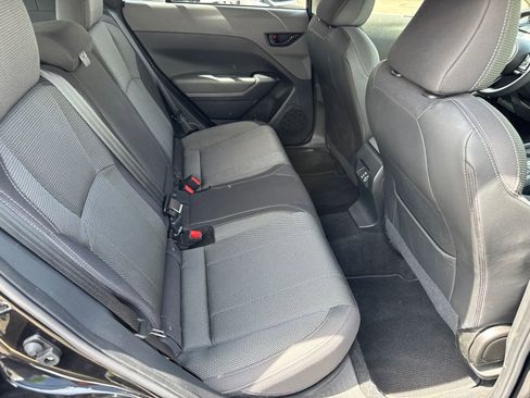 Used 2024 Subaru Crosstrek 2.0i Premium image 11