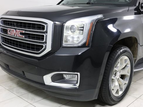 Used 2018 GMC Yukon SLE w/ SLE Value Package image 43