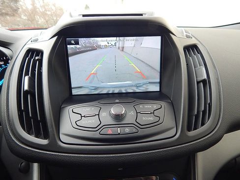 Used 2014 Ford Escape SE w/ SE Chrome Package image 12