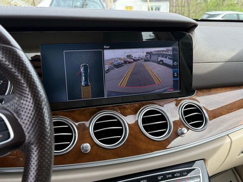 Used 2017 Mercedes-Benz E 300 4MATIC w/ Premium 1 Package image 34