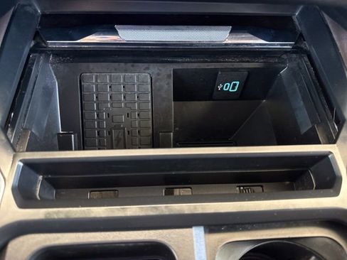 Used 2024 Ford F250 King Ranch w/ Chrome Package AWD/4WD image 26