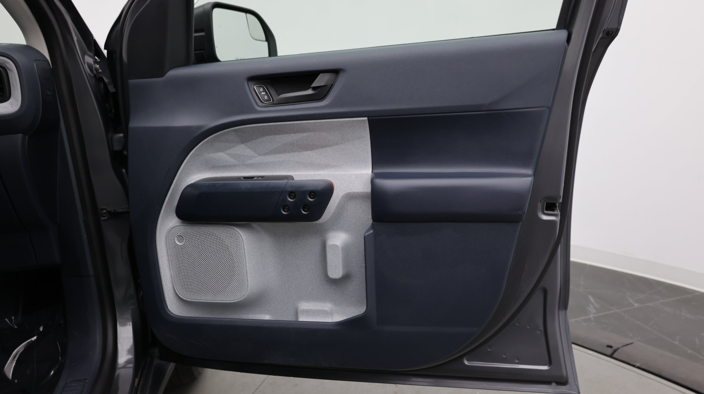 Used 2024 Ford Maverick XLT FWD image 42