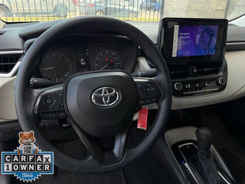 Used 2024 Toyota Corolla LE FWD image 9
