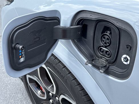Certified 2025 Ford Mustang Mach-E GT AWD/4WD image 37